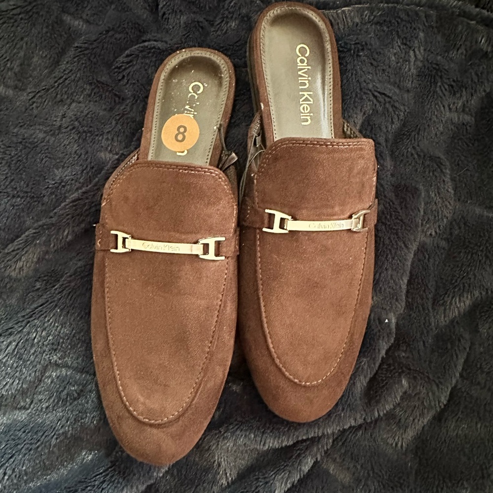 Calvin Klein women’s Brown Loafers